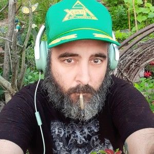 Meet your Posher, James